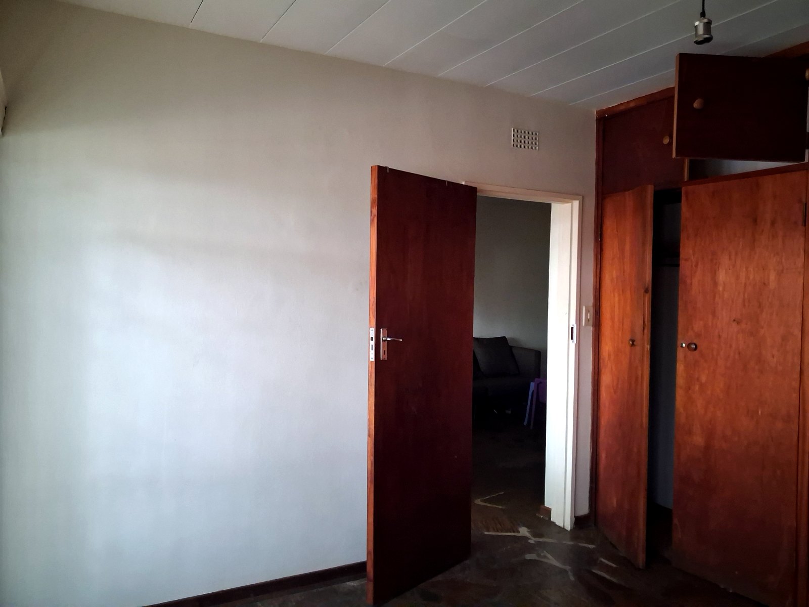 Big Room Windsor East Randburg — photo 1 of 3